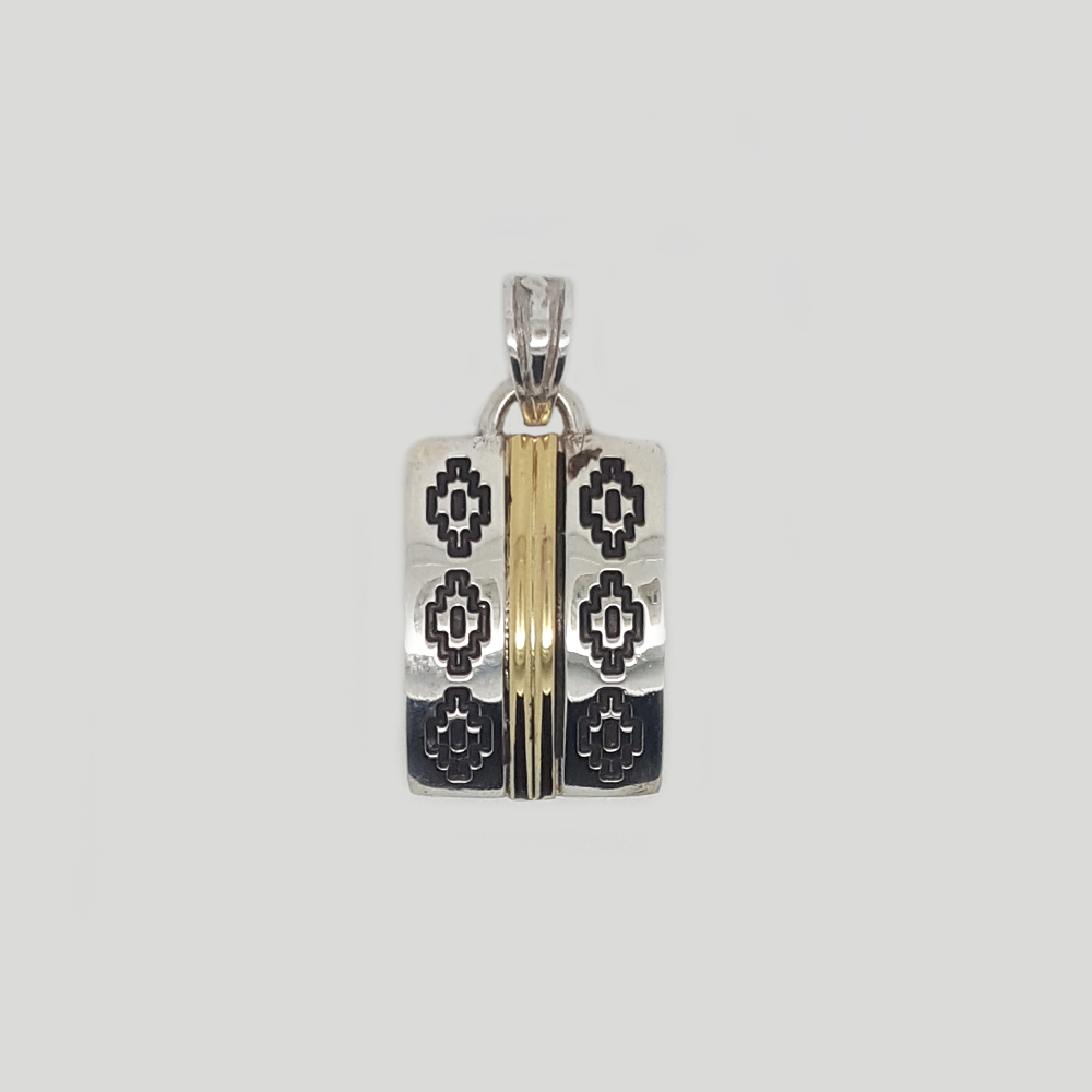 Rectangle Pendat in Duble Plate with Details