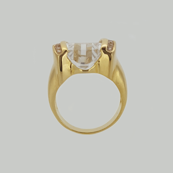 Ring in Yellow Gold Filled with White Gemstone