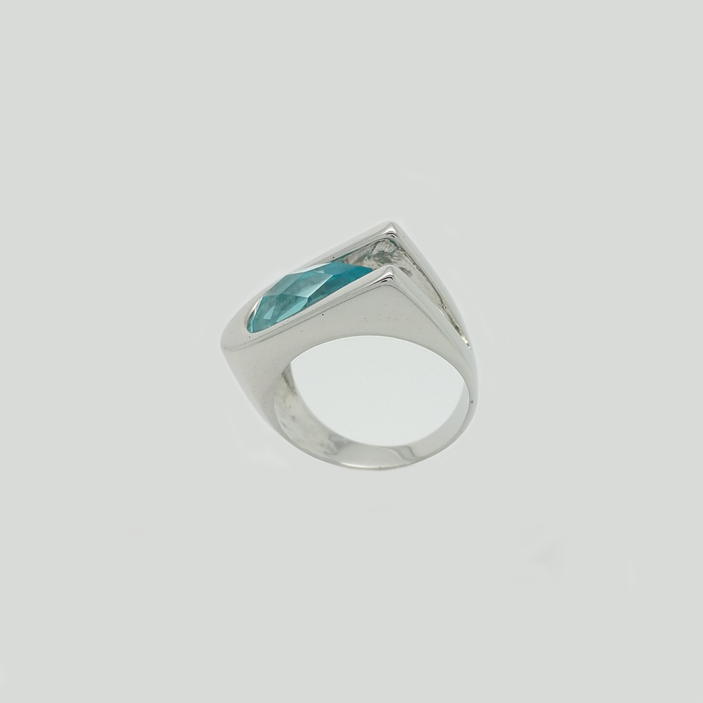 Ring in White Gold Filled with Light Blue Gemstones