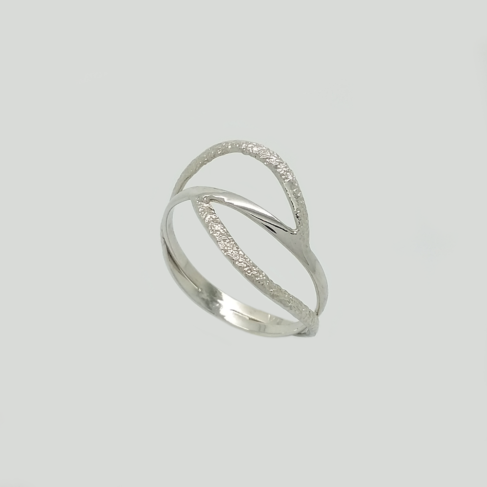 Ring in White Gold Filled