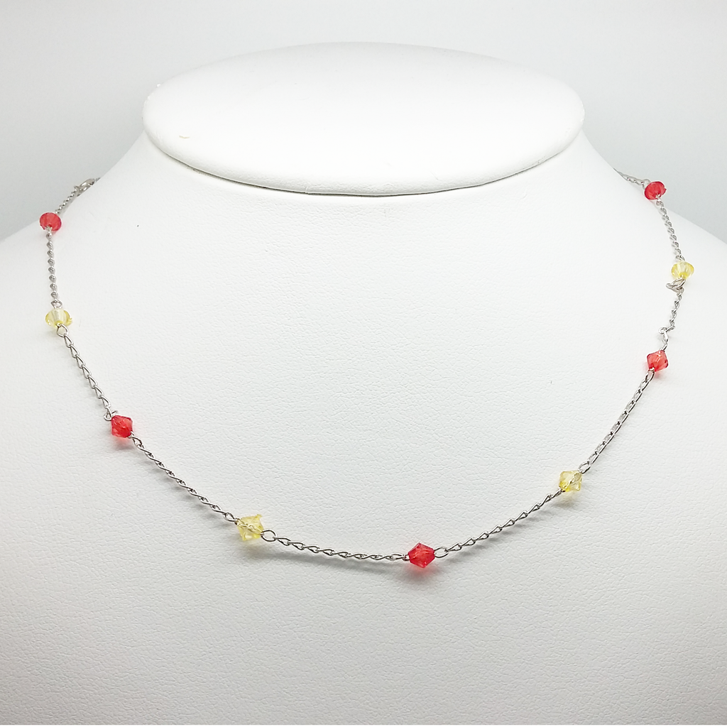 Necklace in White Gold Filled with Beads