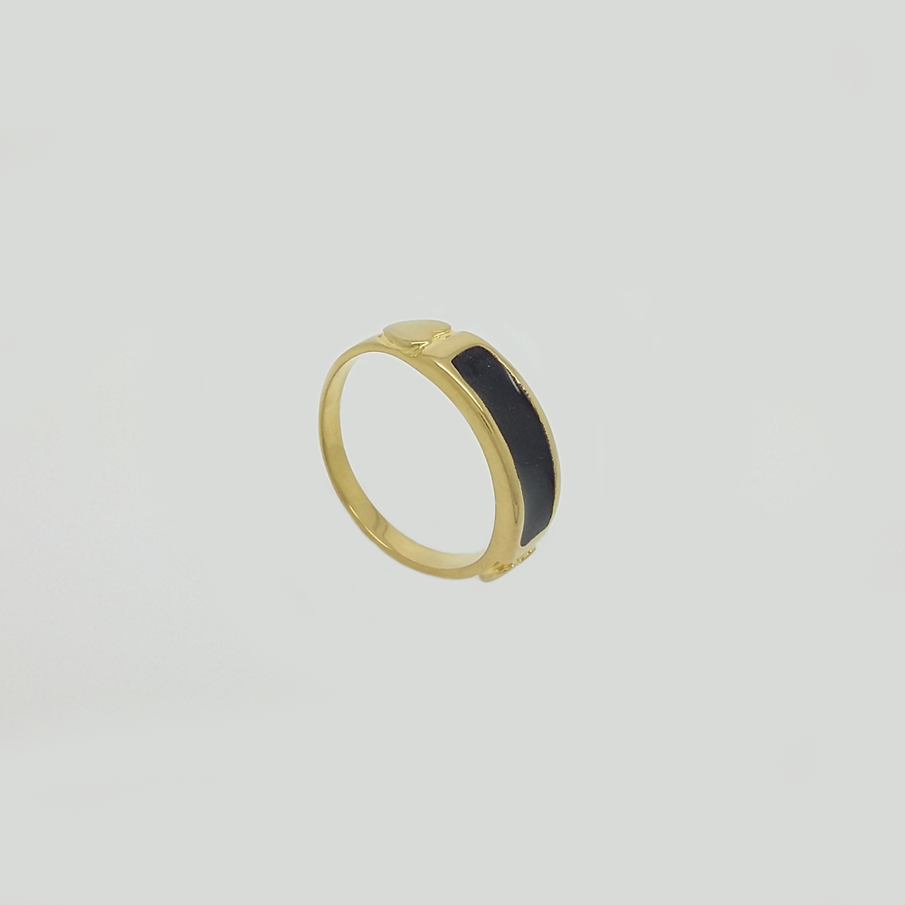 Ring in Yellow Gold Filled with Rectangular Black Enamel