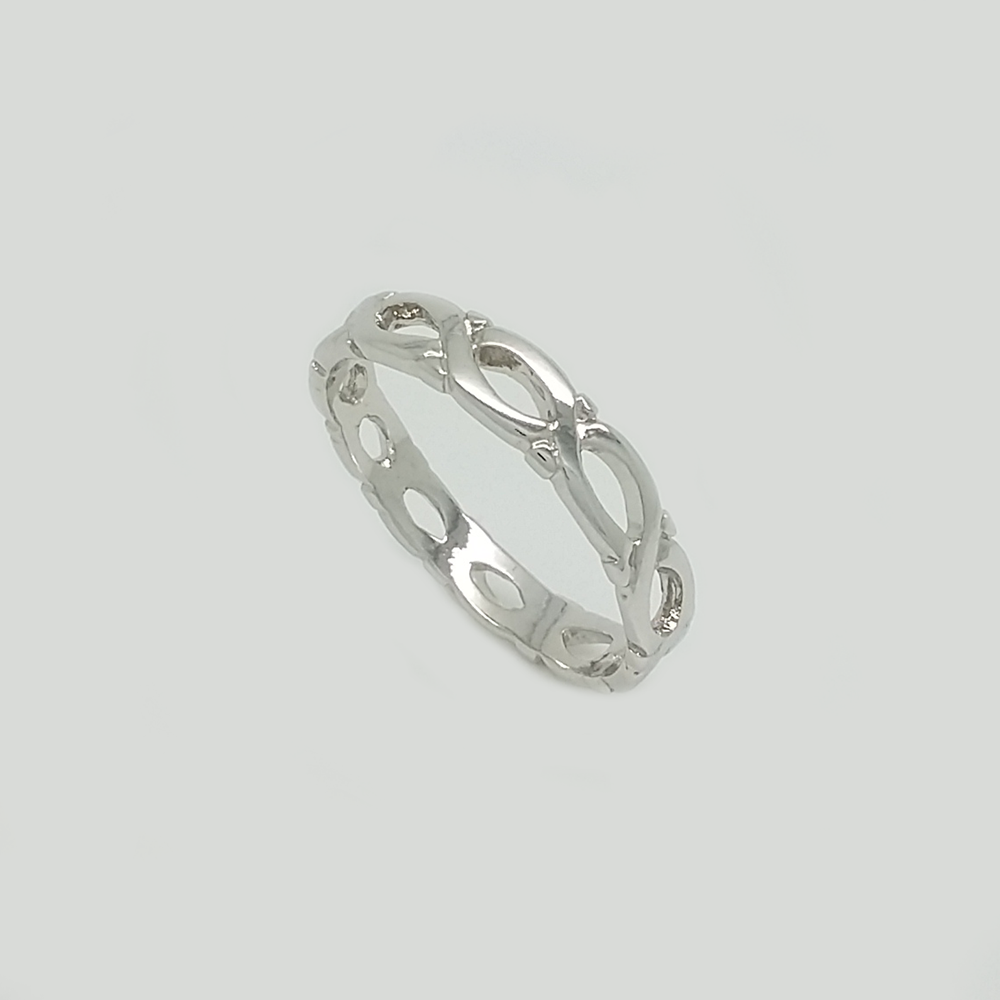 Band Ring in White Gold Filled Cut Out (Size 7)