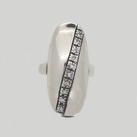 Oval Ring in Aged Silver with Gemstones