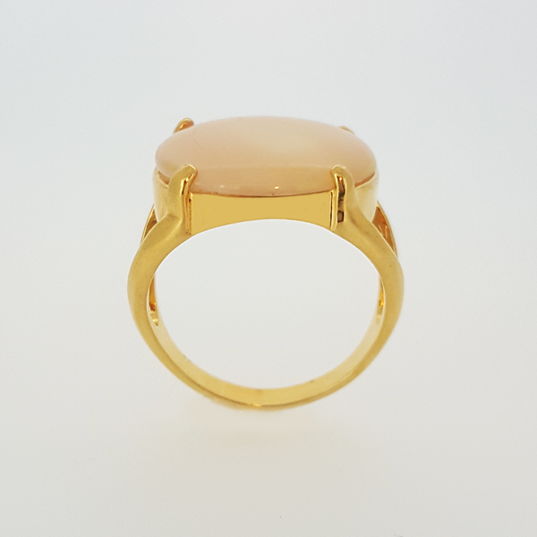 Yellow Gold Filled Ring with Rose Mother Pearl