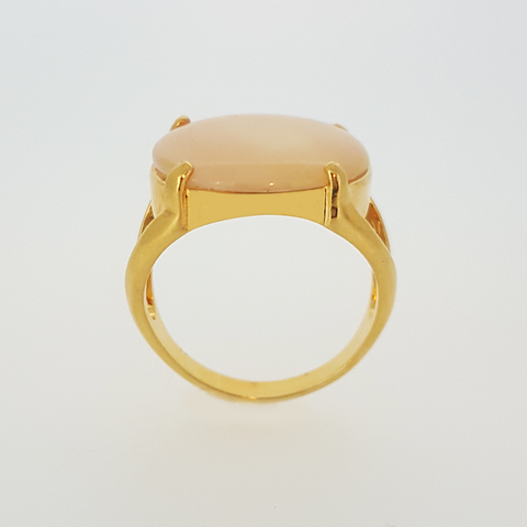 Yellow Gold Filled Ring with Rose Mother Pearl