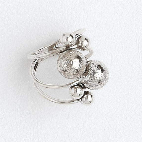 Branches Ring in Aged White Gold Filled with Balls