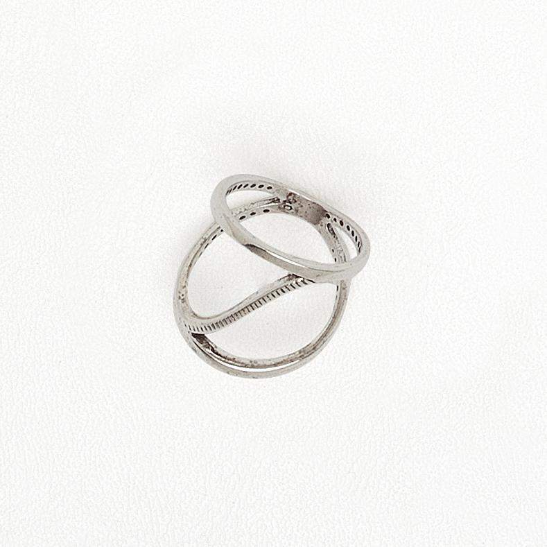 Wave Ring in Aged White Gold Filled