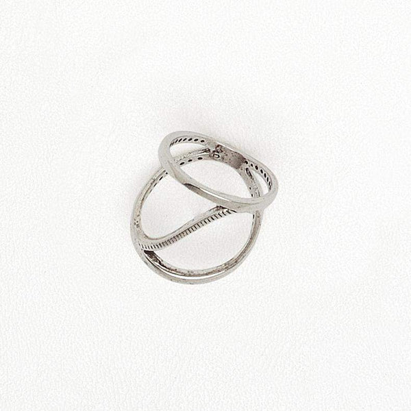 Wave Ring in Aged White Gold Filled